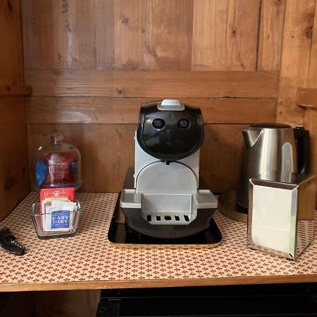 La Terrazza Di Via Elisa Bed & Breakfast Лука Екстериор снимка
