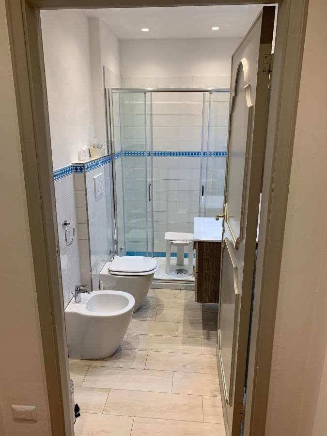 La Terrazza Di Via Elisa Bed & Breakfast Лука Екстериор снимка