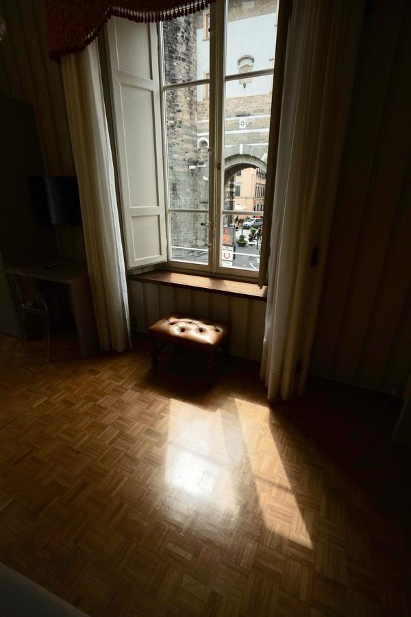 La Terrazza Di Via Elisa Bed & Breakfast Лука Екстериор снимка