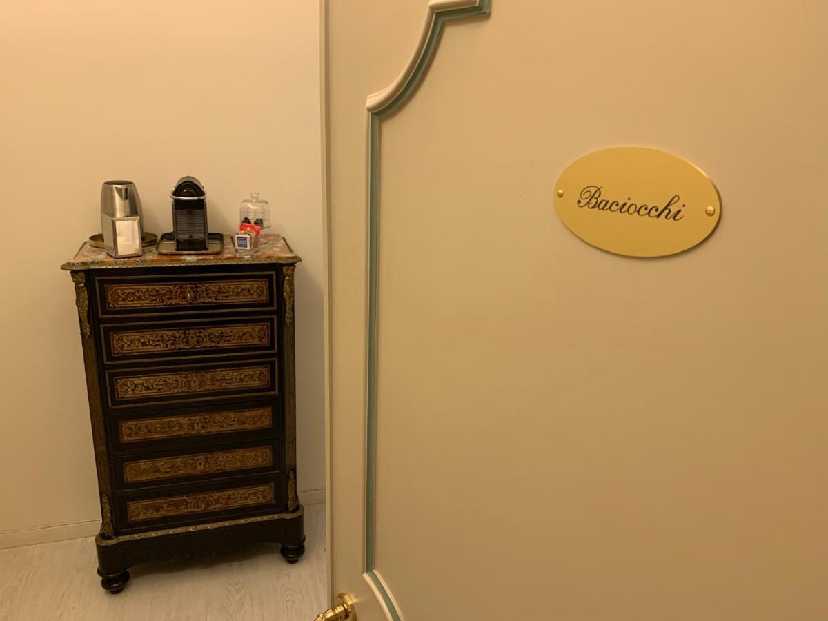 La Terrazza Di Via Elisa Bed & Breakfast Лука Екстериор снимка